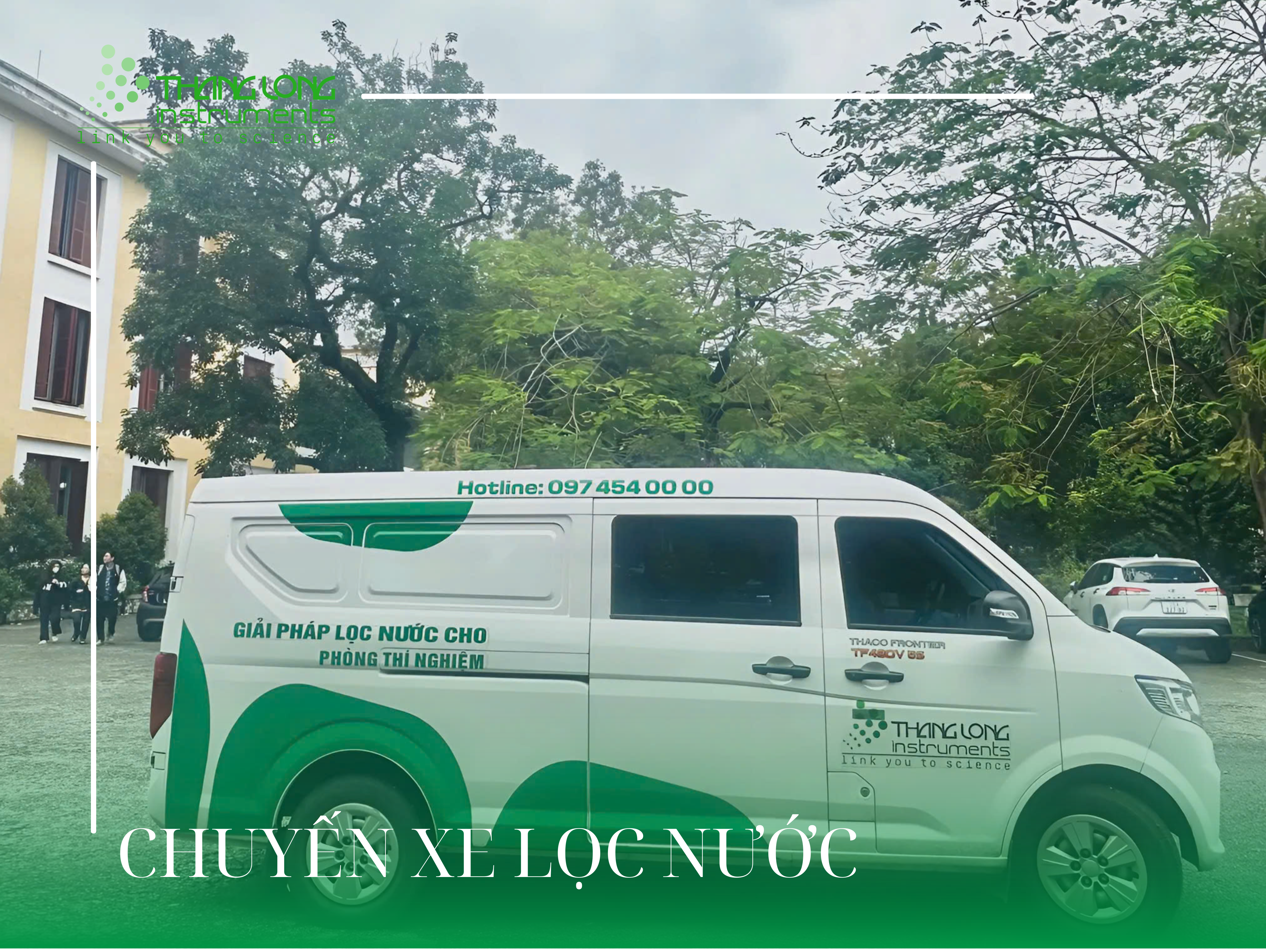 Thang Long road tour xuyên việt trải nghiệm sản phẩm và tặng nước miễn phí cho các phòng thí nghiệm